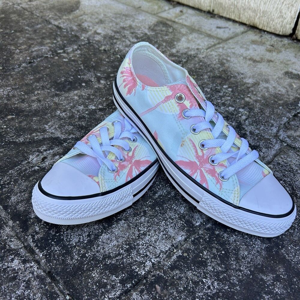 Converse Chuck Taylor All Star Low Women Size 7.5 Pastel Palm Trees Sneaker NWOT